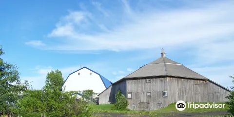 Musee de la Grange Octogonale