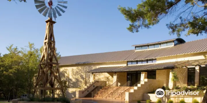 Doss Heritage and Cultural Center