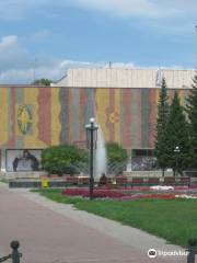 Teatralnaya Square