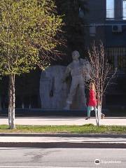 Monument to Yuri Hervieu