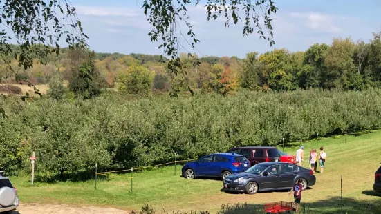 Door Creek Orchard