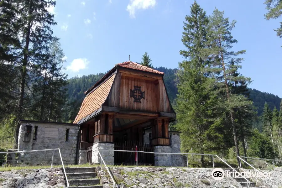 Cimitero degli Eroi di Valbruna