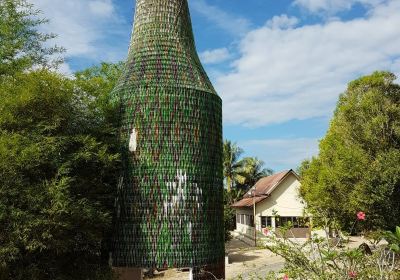 Wat Charok Padang (Wat Bottle)