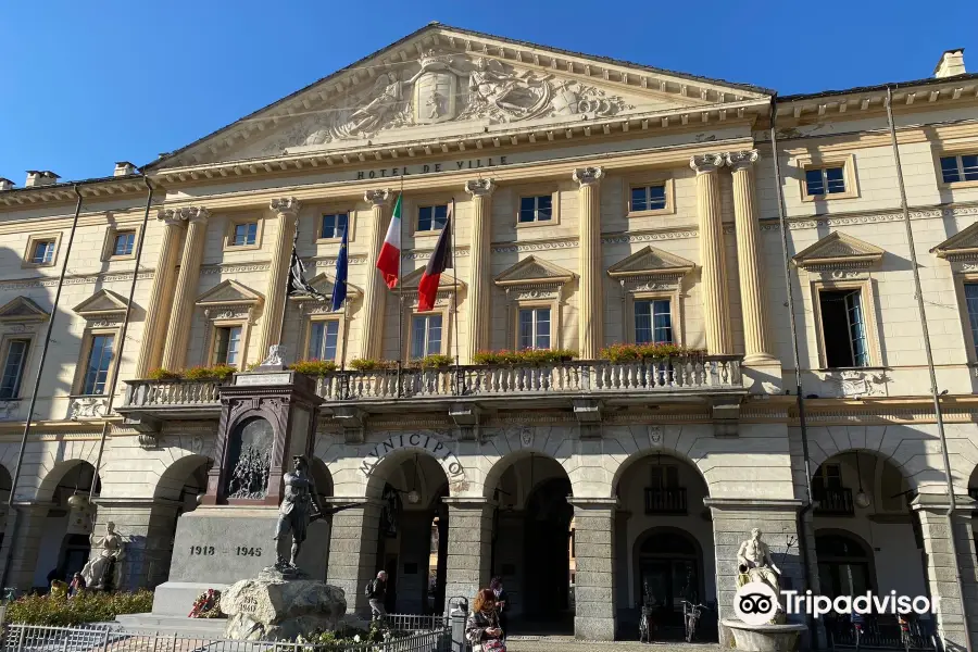 Municipio - Hotel de Ville