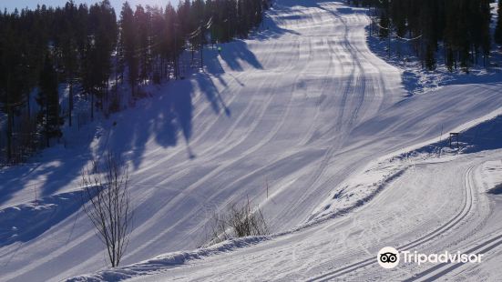 歐納斯山滑雪場