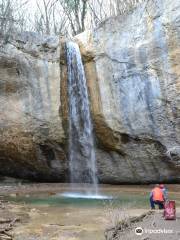 Kozyrek Waterfall