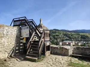 The ruins of the castle „Baszta” in Muszyna