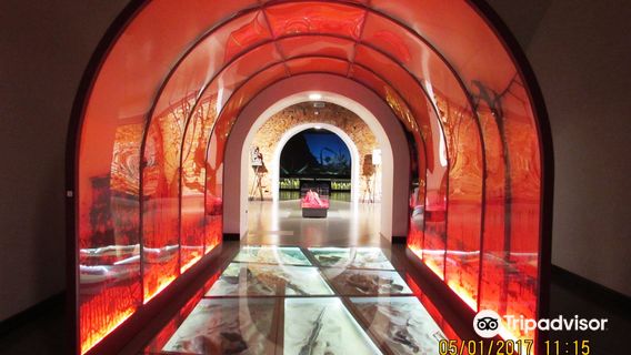 Muzey Voyny Territoriya Mira