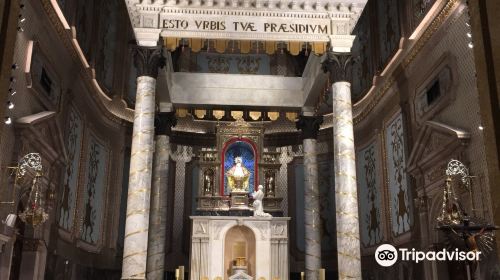 Iglesia Nuestra Senora del Roble