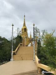 Wat Tham Khao Noi