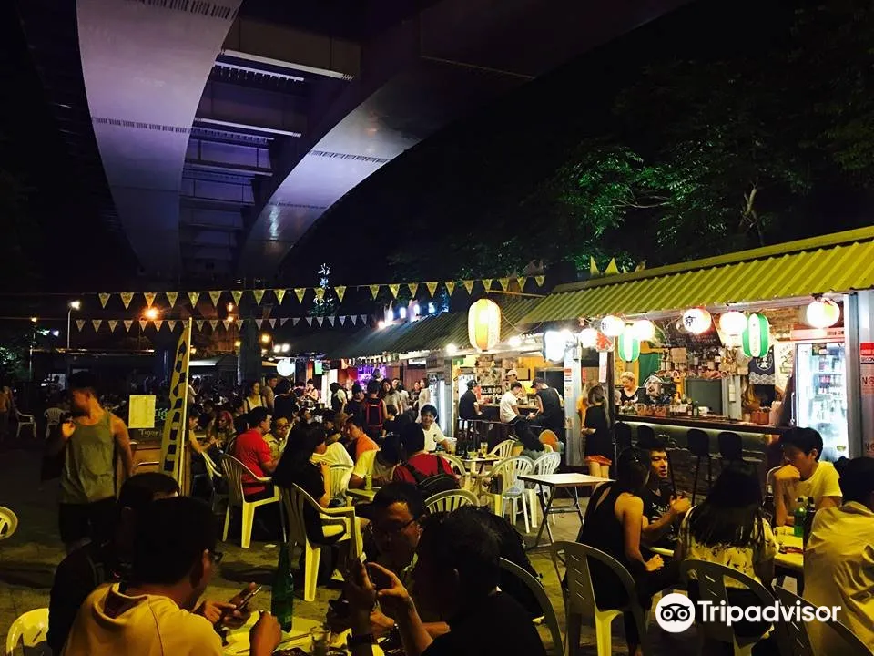 2_Gongguan Waterfront Plaza