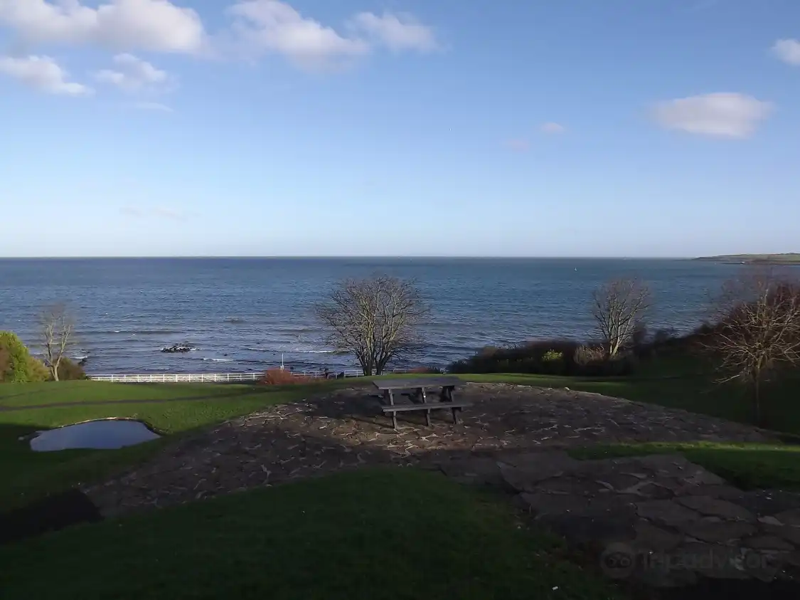 Hotel dekat Larne Town Park