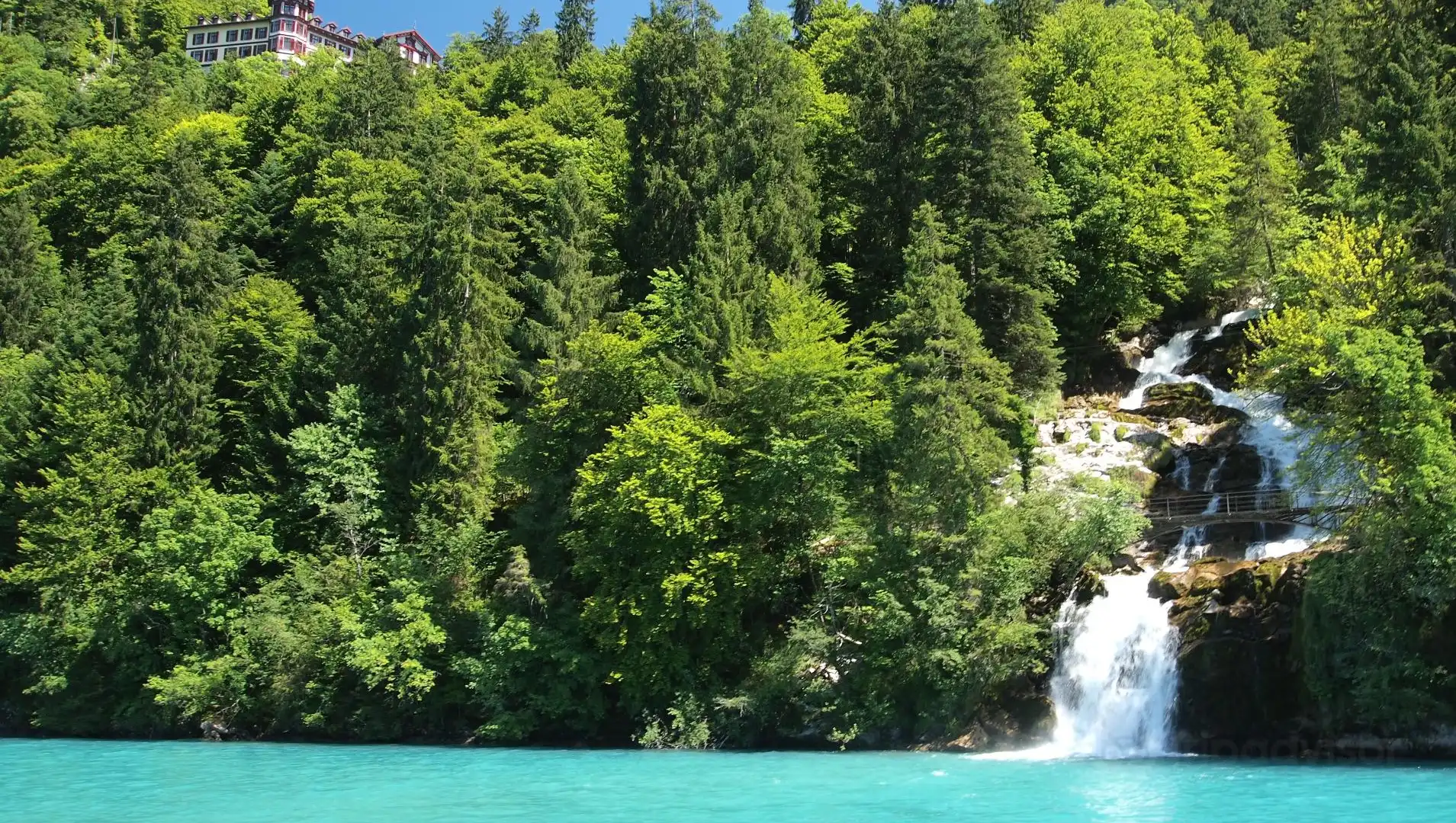 Hotels near Giessbach Waterfall