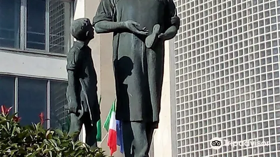 Monumento al Calzolaio d'Italia