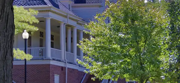 Hotels in Elgin