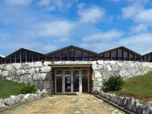 Minami Daitojimason Visitor Center Shima Marugoto Museum