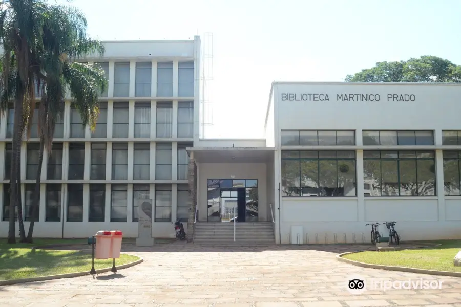 Biblioteca Municipal Martinico Prado
