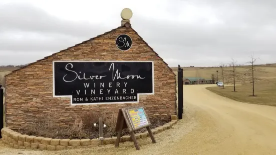 Silver Moon Winery