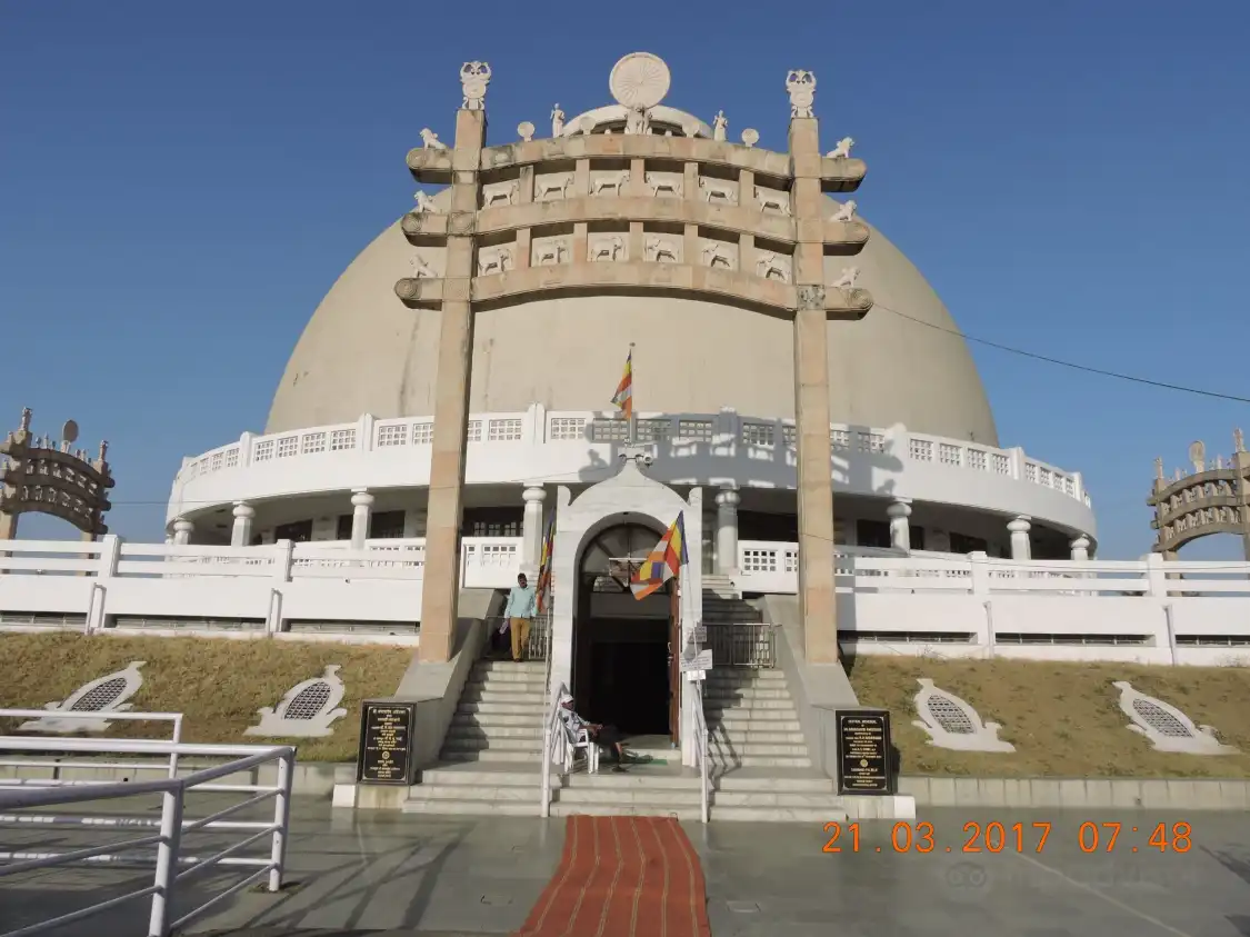 Hotel in zona Dhamma Chakra Stupa