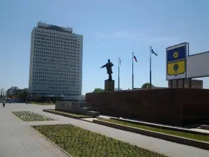 Lenin monument