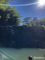 Na'ili'ili-haele Stream & Waterfall