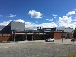 Swimming Hall Pore