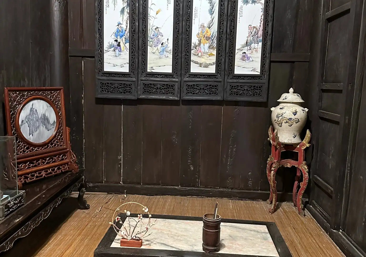 Hotels in der Nähe von Old House of Tan Ky