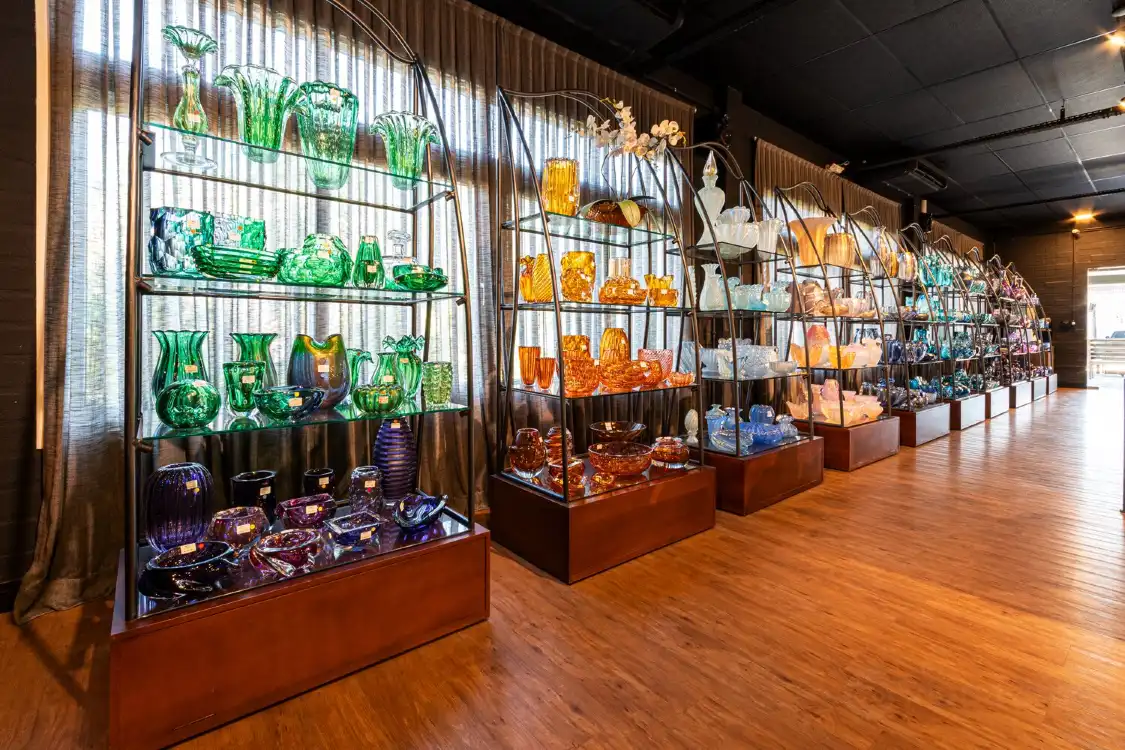Hotels near Glaspark Blumenau Museum