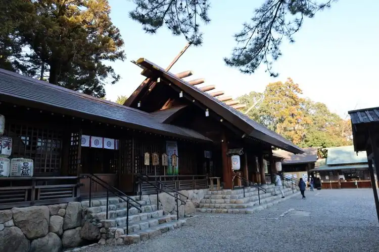 Hotels near Hirota Shrine
