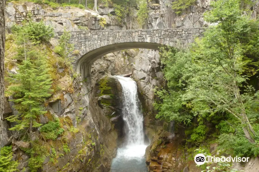 Christine Falls Viewpoint