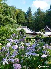 Gokuraku-ji Temple