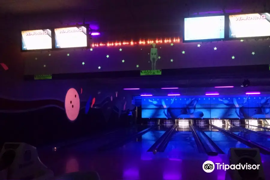 Sandpiper Bowling Lanes