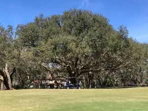 Lakewood Golf Club