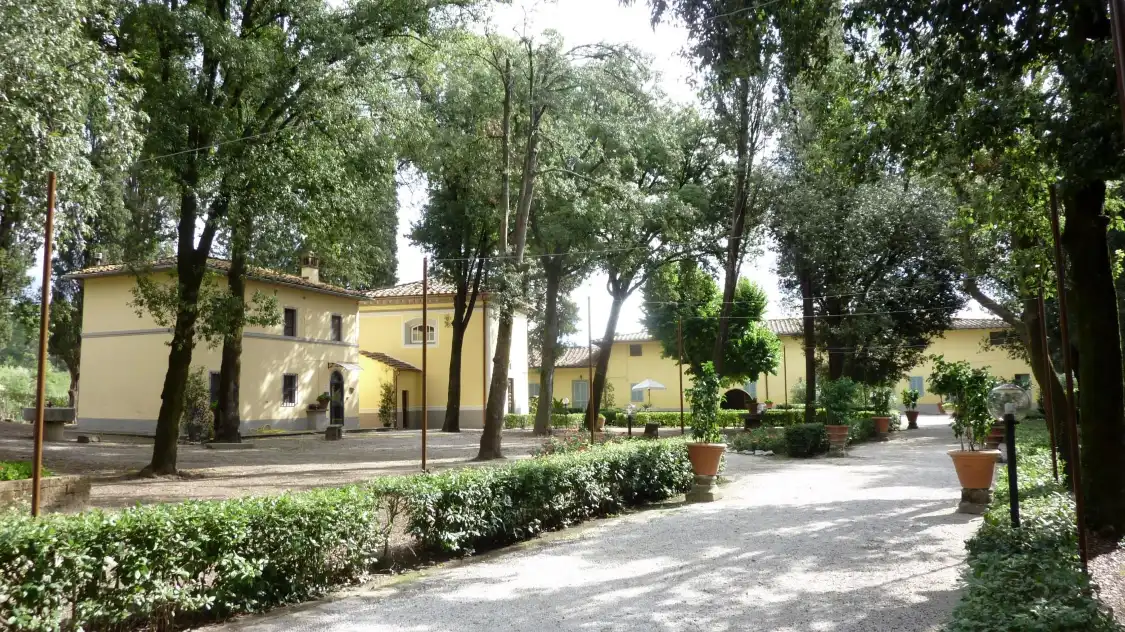 Hotel in zona Villa di Groppoli