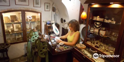 Anastasia Livieratou Handcrafted jewelry