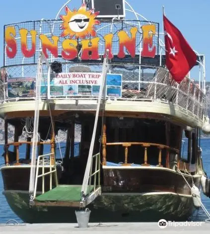 Sunshine Boat