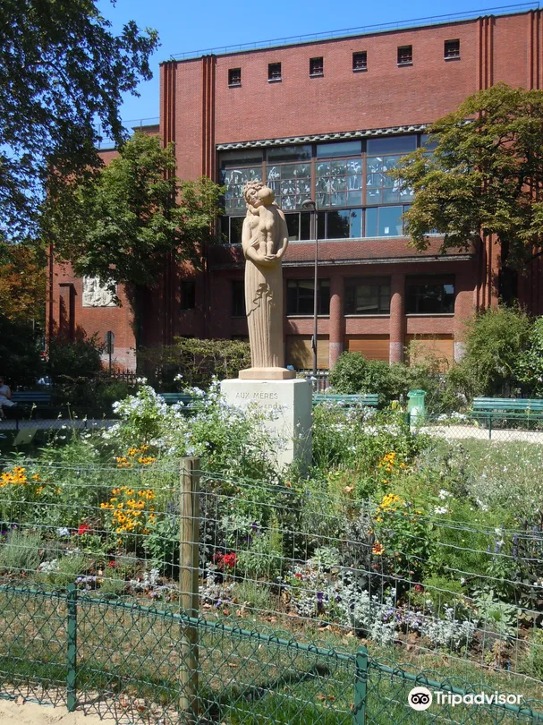 1_Aux meres du XIVeme arrondissement