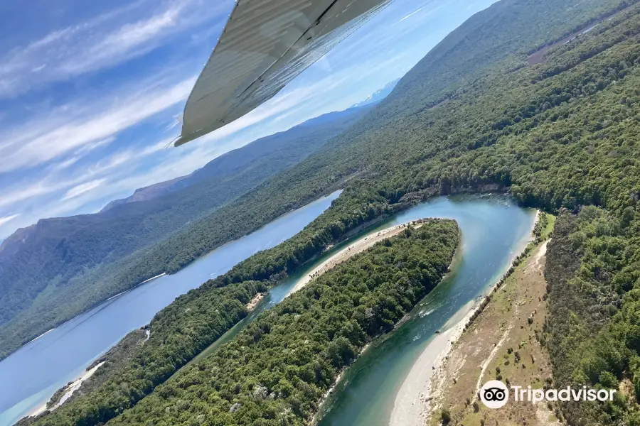 Wings & Water (Te Anau)