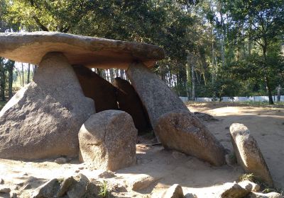 Dolmen de Axeitos