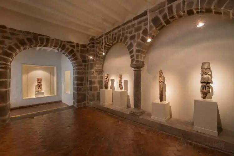 Hotel dekat Museo de Arte Precolombino(MAP)