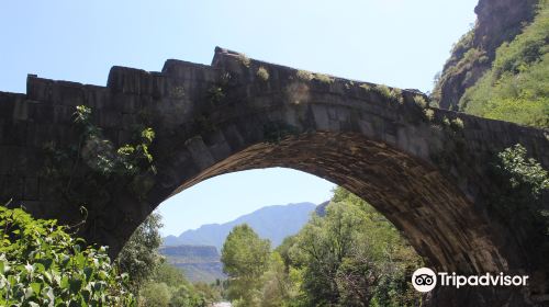 Sanahin Bridge