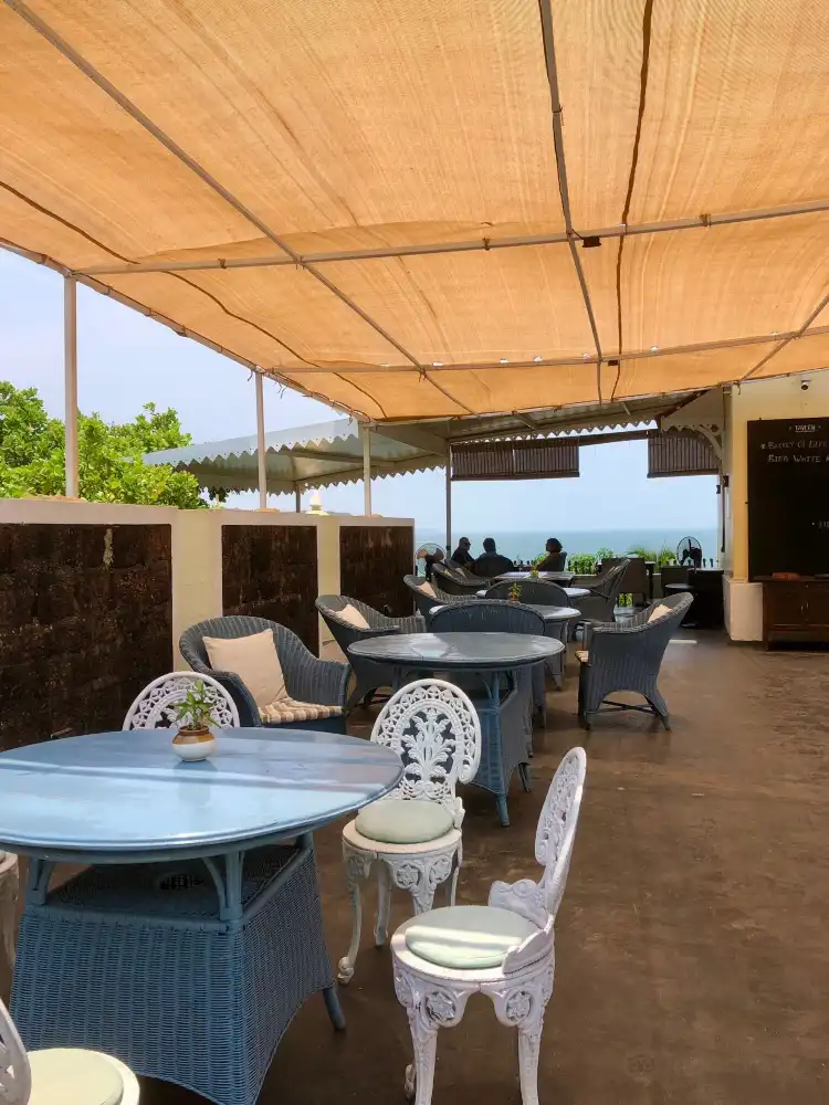 Hotel dekat Fort Terekhol