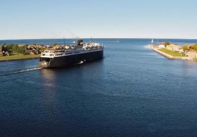 S.S. Badger: Lake Michigan Carferry