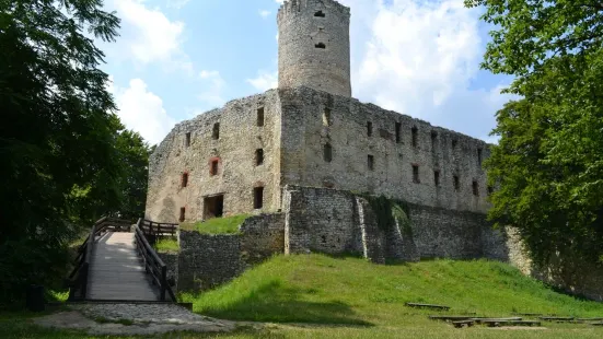 Lipowiec Castle