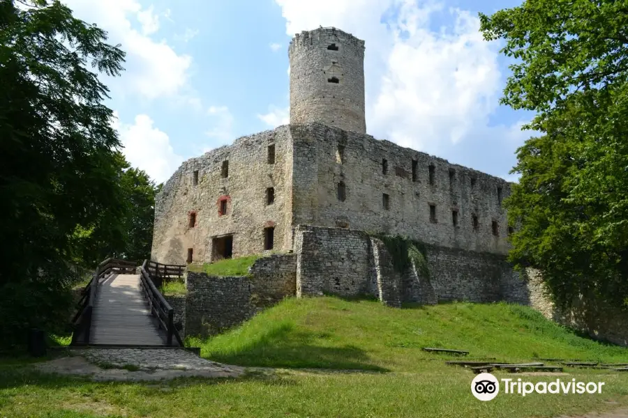 Lipowiec Castle