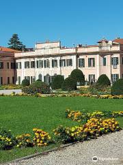 Palazzo e Giardini Estensi