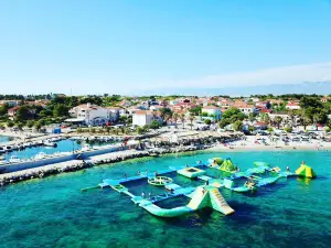 Jadro Beach