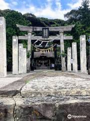 鳴無神社