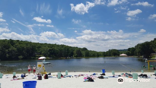 Tomahawk Lake