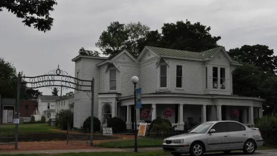 Oldham County History Center